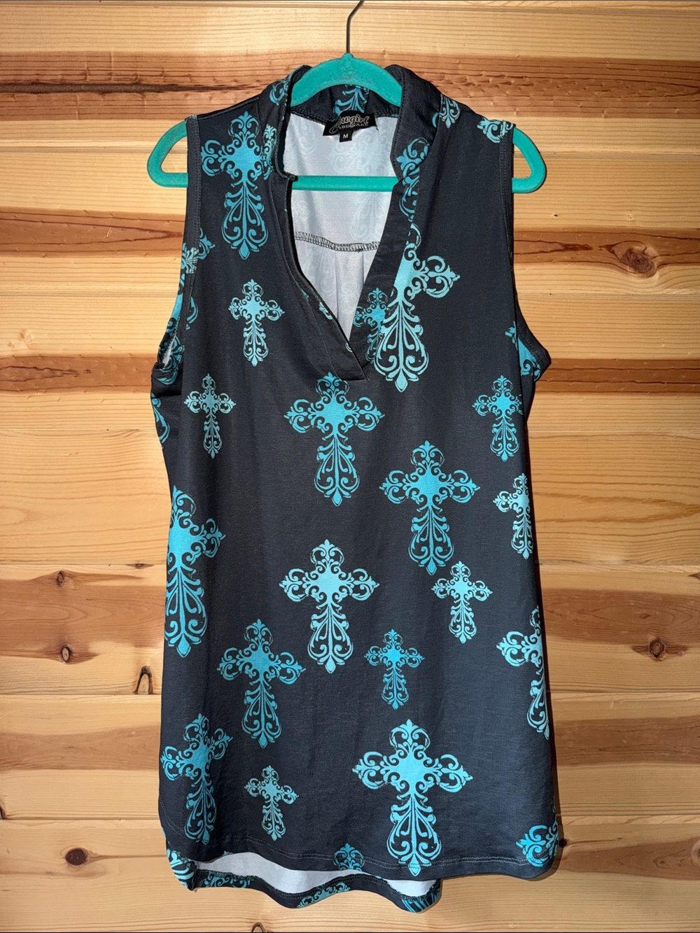 Sleeveless Black Tank Top with Turquoise Cross Pattern